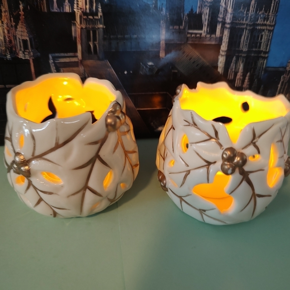 Two Christmas Votives